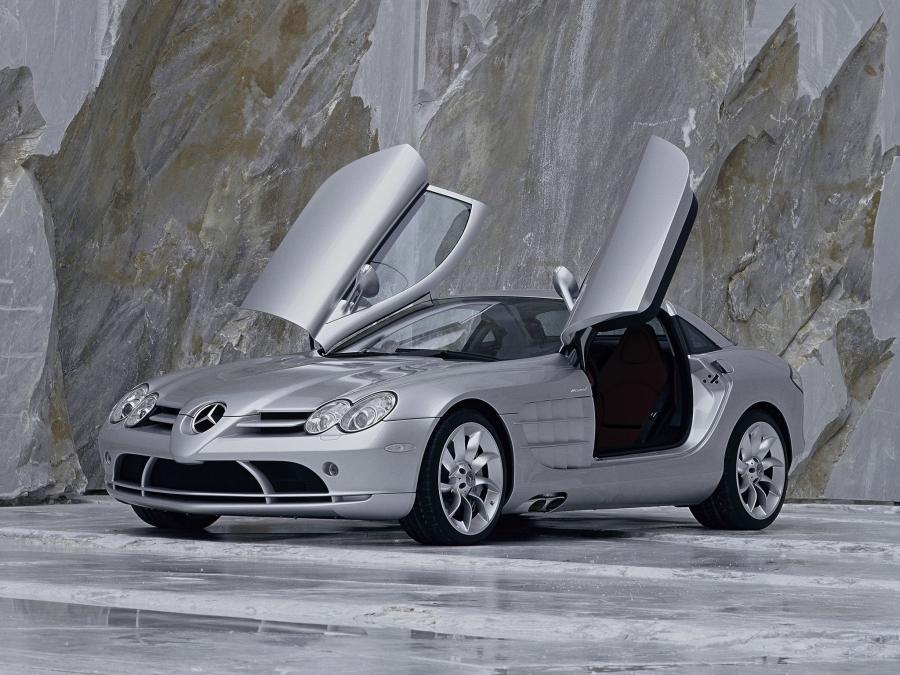  Mercedes-Benz SLR McLaren 2003 года  (фото 297 из 319)